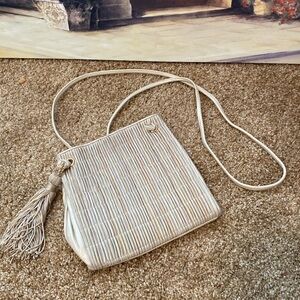 Sharif crossbody small gold purse. 💫🌟💫